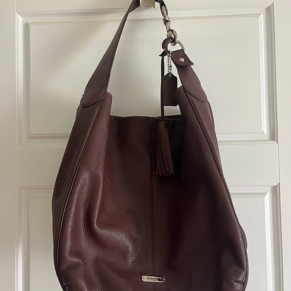Coach Brown Leather Hobo Bag with Slouchy Design